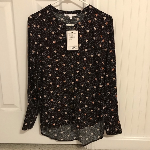 DR2 Tops - NWT DR2 Size XS Long Sleeved V Neck Tunic Blouse